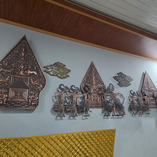 Gunungan Wayang